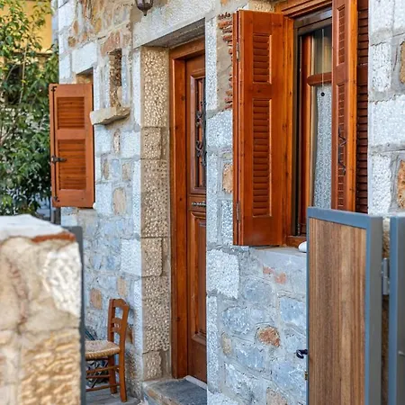 Holiday home Maria's *